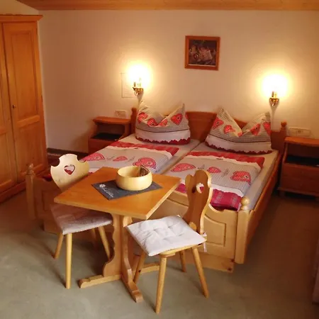 게스트하우스 Gastehaus Rieser 리트임질러탈